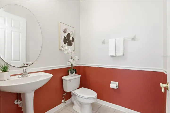 Bathroom downstairs