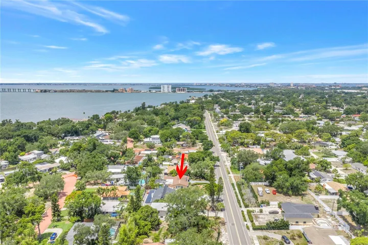 Conveniently located near waterfront restaurants and coffee shops.