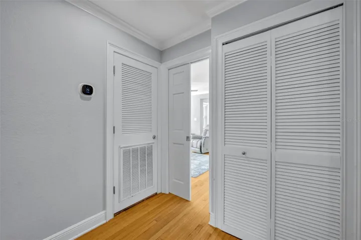 Pocket Door to Bedrooms