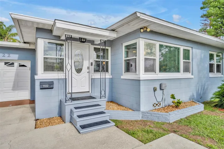 1022 N. Bumby Avenue