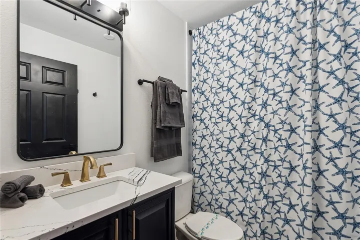 Full bathroom with Cambria Quartz 