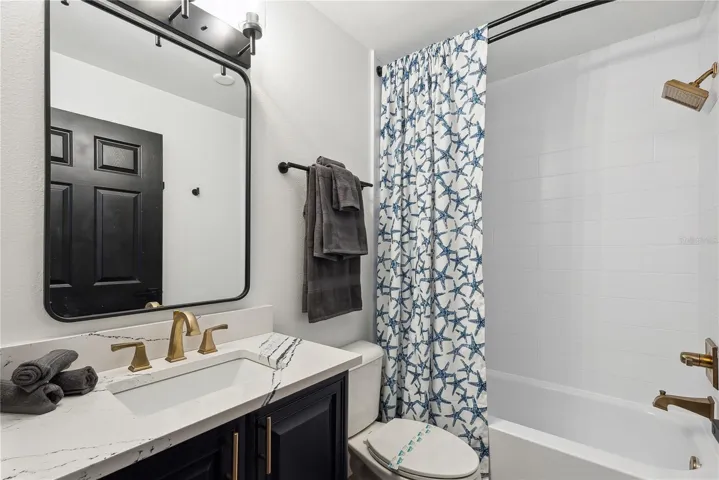 Full bathroom with Cambria Quartz 