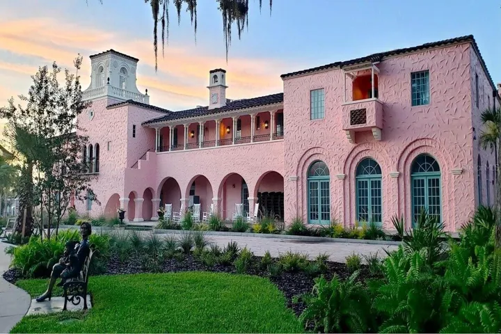 Hacienda Hotel
