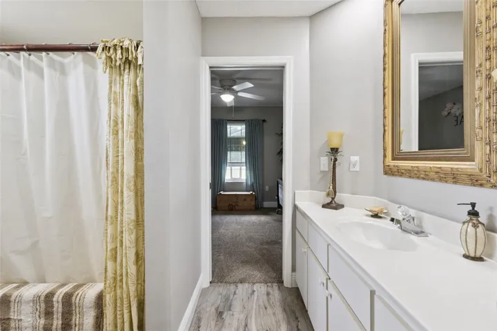 Bath #2 - Jack & Jill towards Bedroom #3