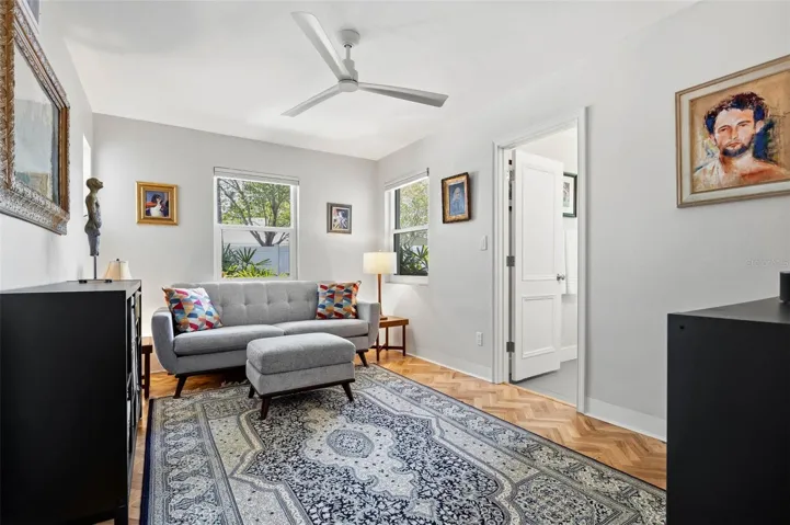 2nd bedroom