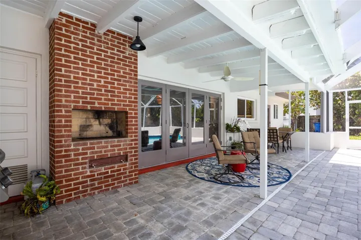 Brick outdoor grill