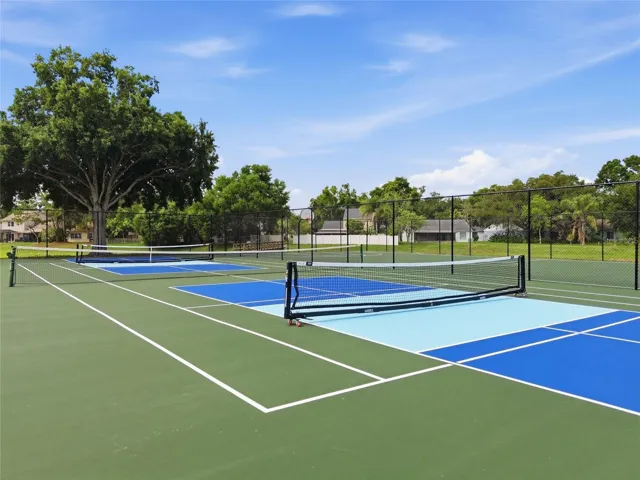 Tennis & Pickleball Courts
