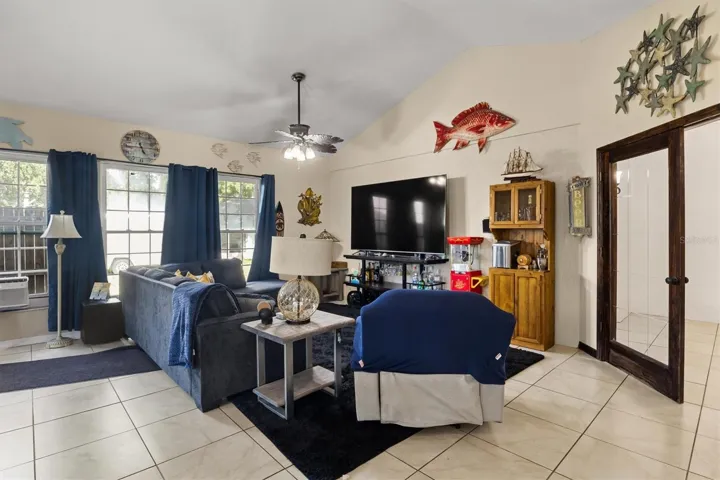 Bonus room