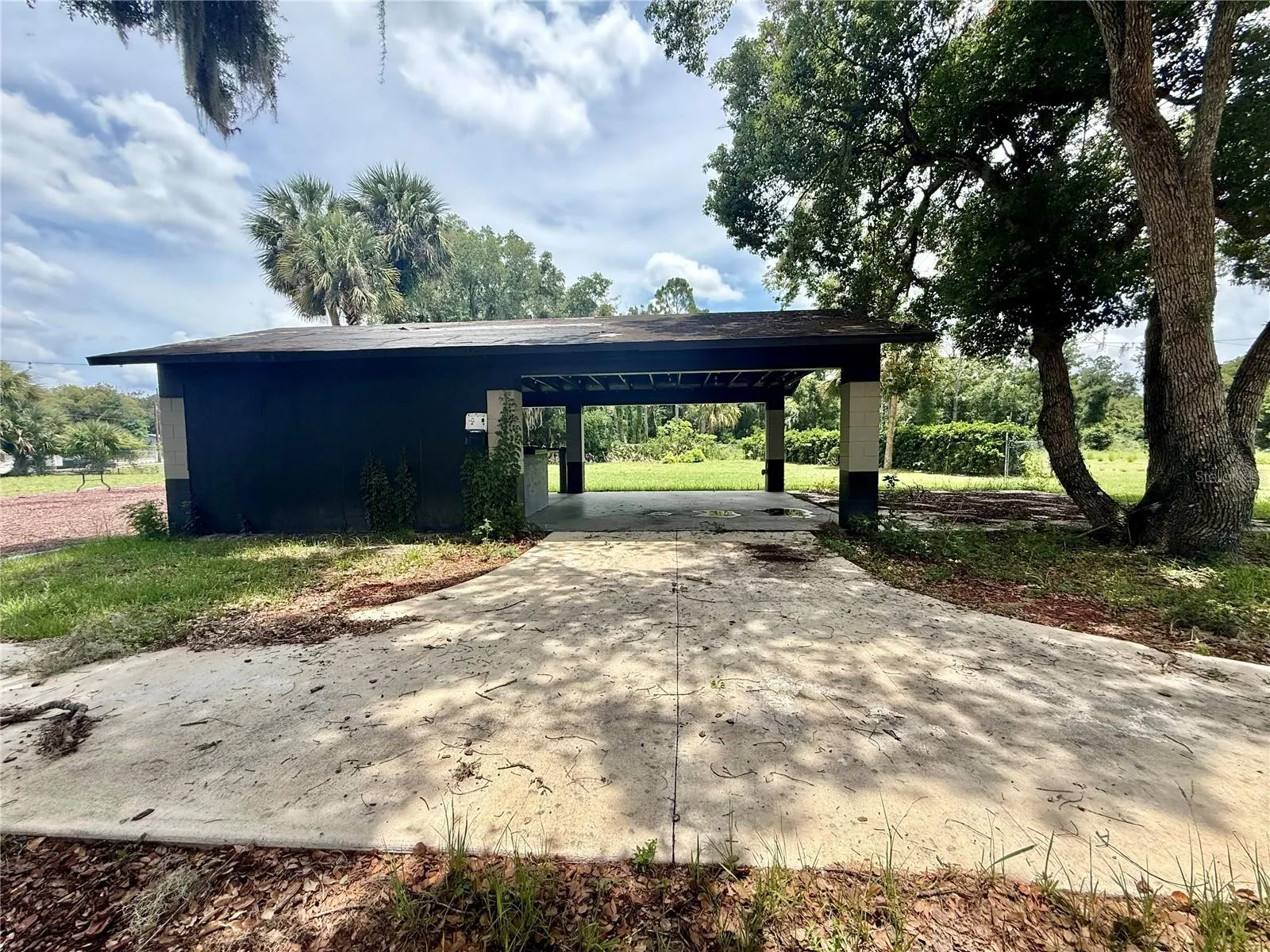 Picnic pavilion