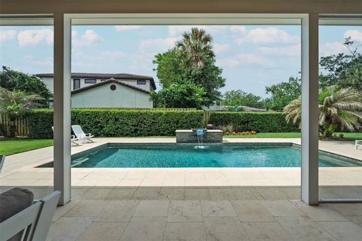 Lanai remote screen to pool