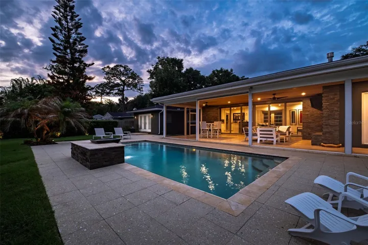 Night shot of Pool to Lanai