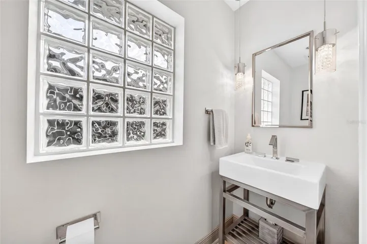1/2 bath in Bedroom 5