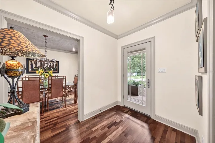 Foyer to Dining