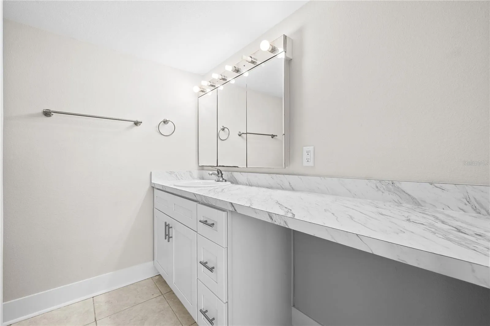 Large vanity area