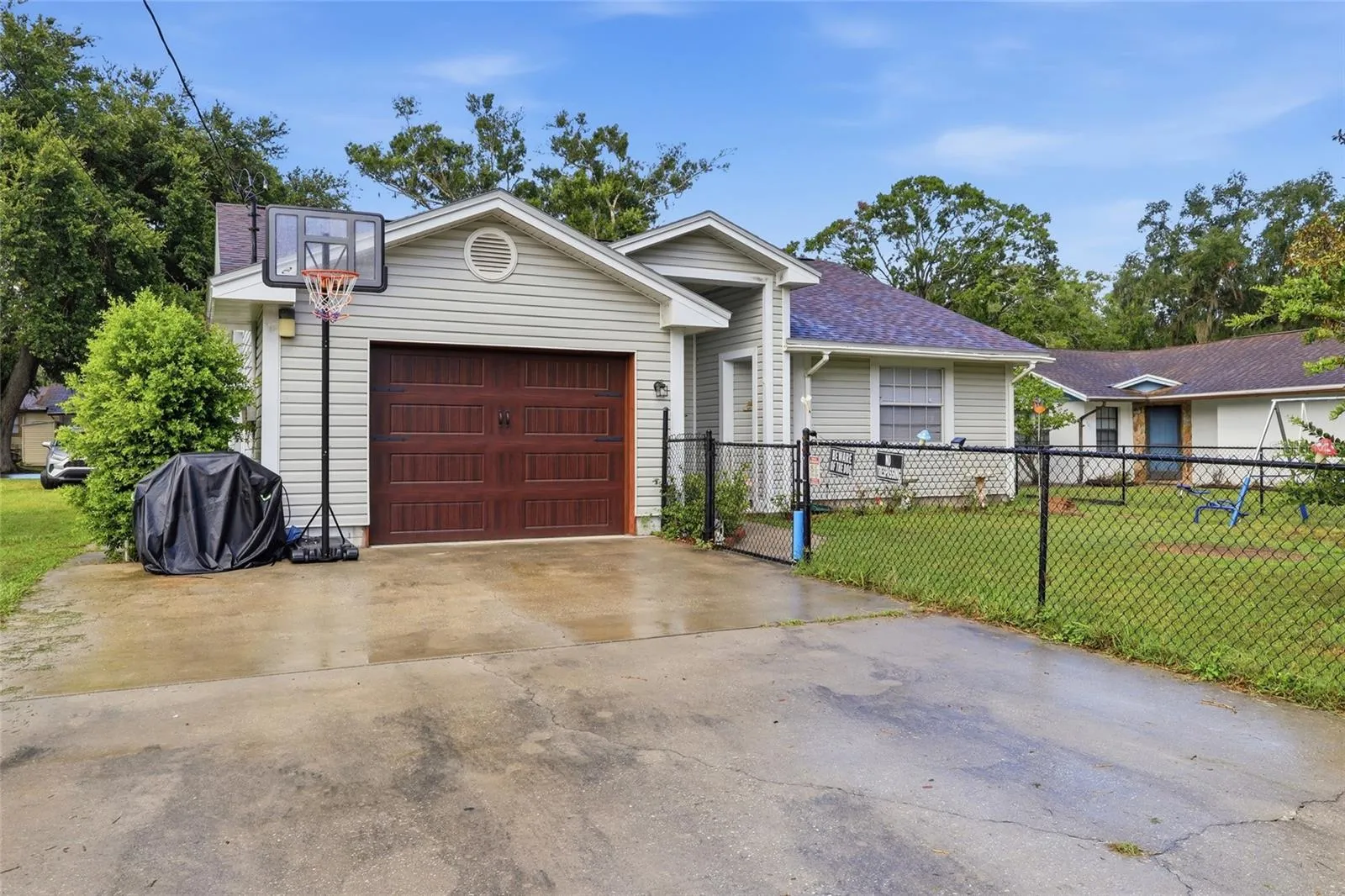 1405 E Frances Ave, Plant City, Florida 33563 — photo 2