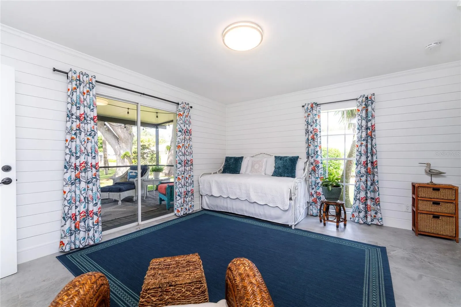 Bedroom/Flex room attached to screened lanai.