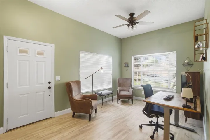Entry and den