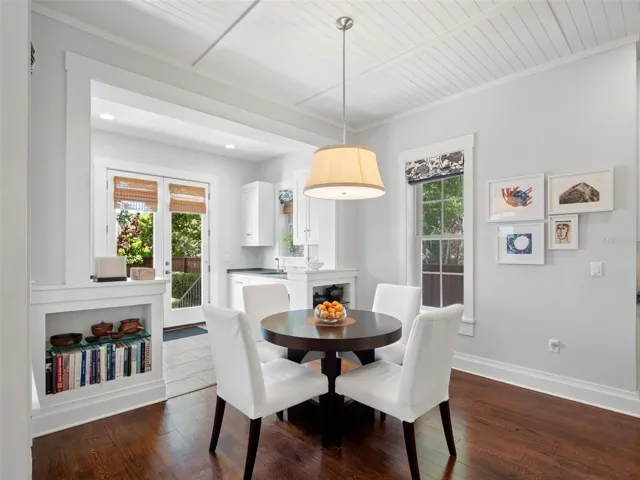 Kitchen Nook