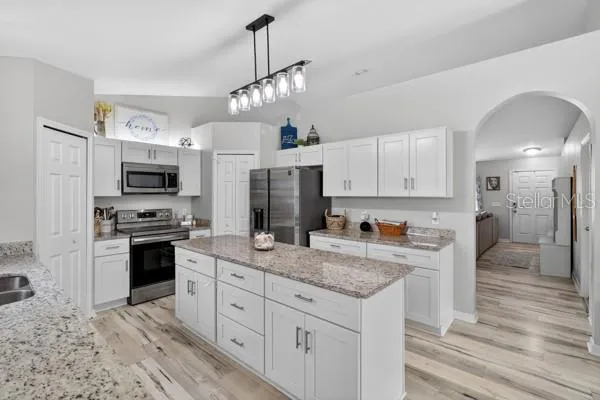 3857 Sleepy Hill Oaks Loop, Lakeland, Florida 33810 — photo 6