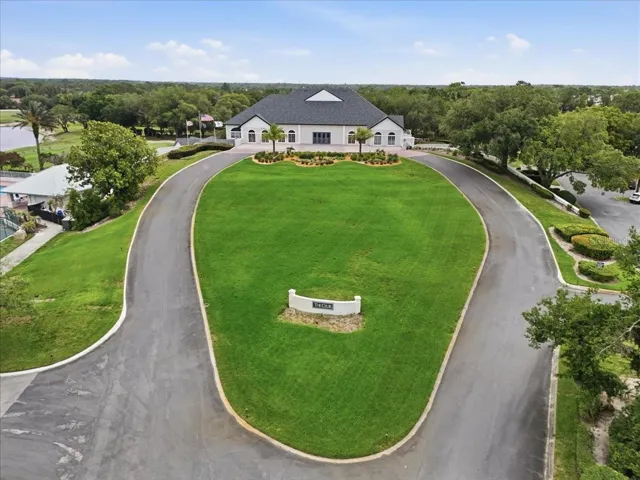 Glen Lakes Clubhouse