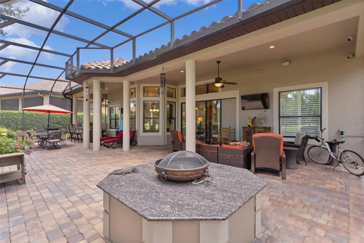 Gas fire pit on lanai