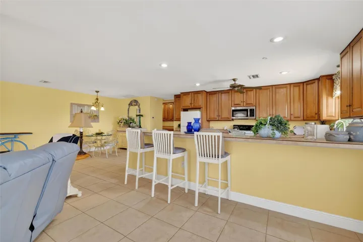 Guest Kitchen Over Garage