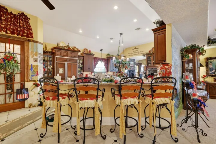 Kitchen Main Level