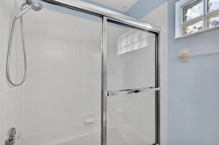Bathroom 3 with tub/shower.