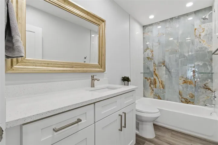 Luxurious Bathroom