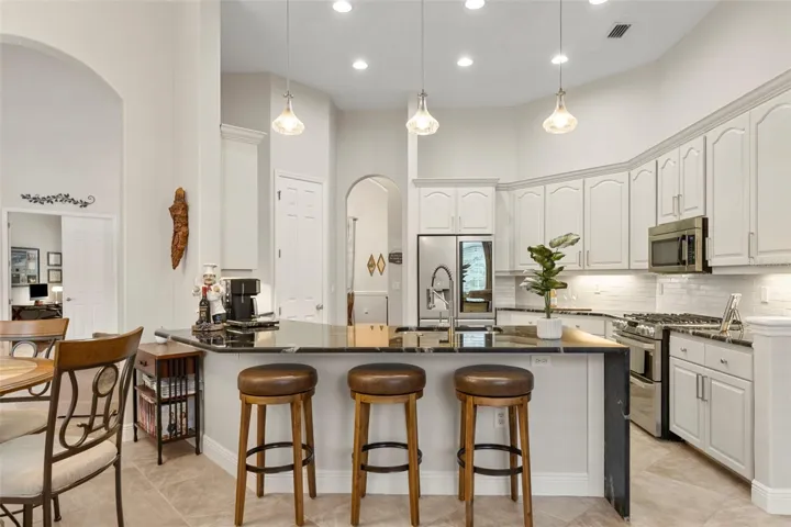 Kitchen-Recessed Lighting