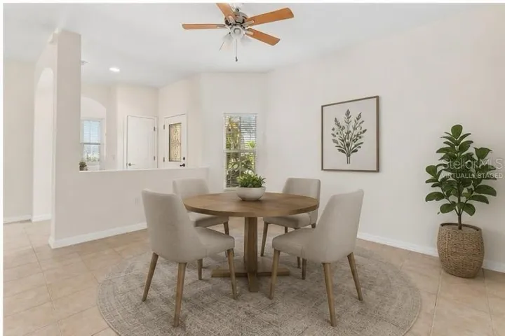 Virtually Staged Dining