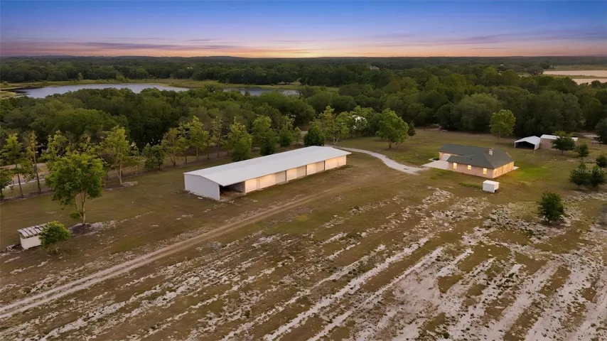 Massive commercial-grade building with Three 24 x 30 Openings - 150 mph Hurricane Rating with Mini-Split!