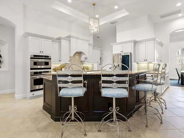 1170