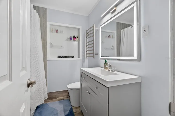 Main Bathroom