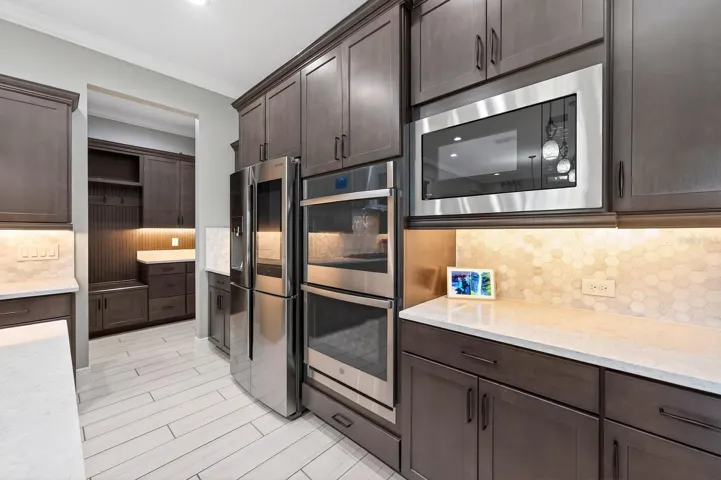 Gourmet Kitchen.
