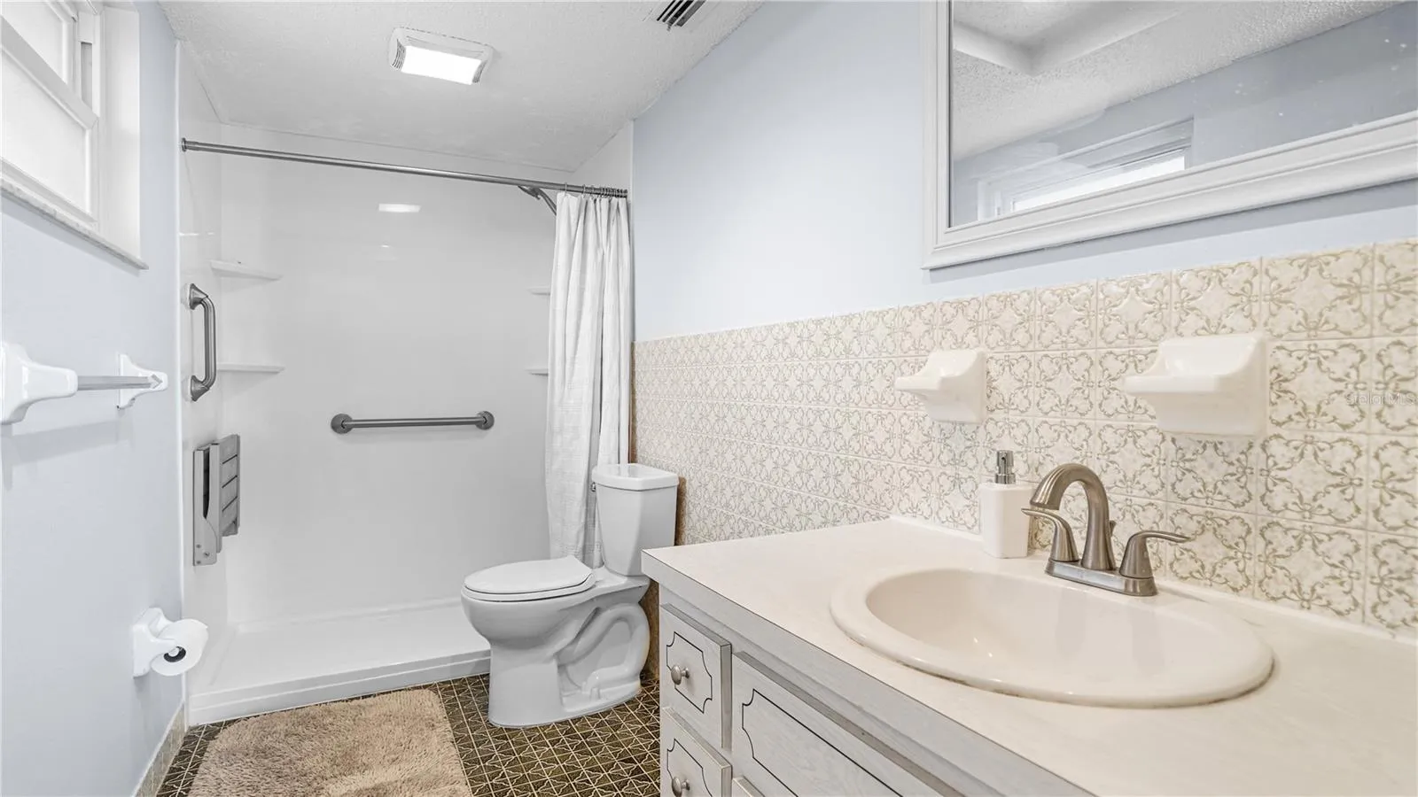 Private Primary Bathroom