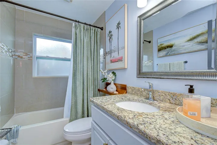Bathroom 2 with granite countertops