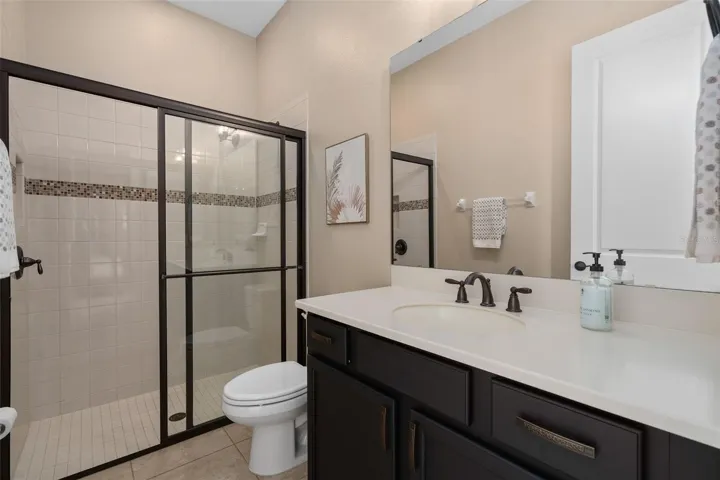 Bedroom 2 En-Suite
