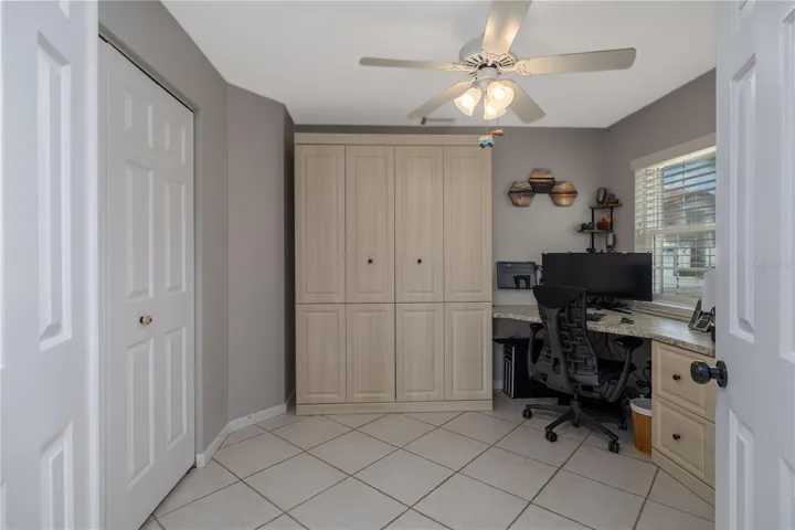 Office/bedroom