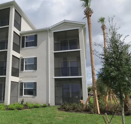 Third Floor Corner Unit