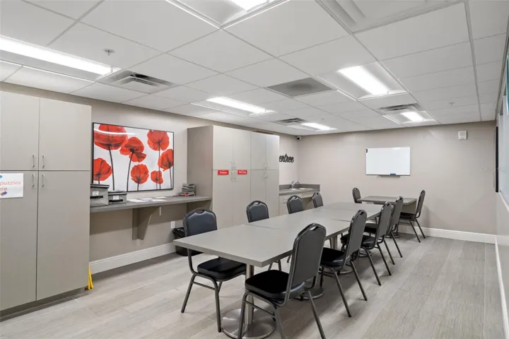 Clubhouse Meeting Room