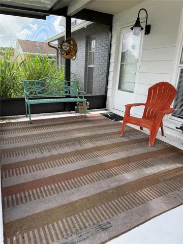 screened entry porch
