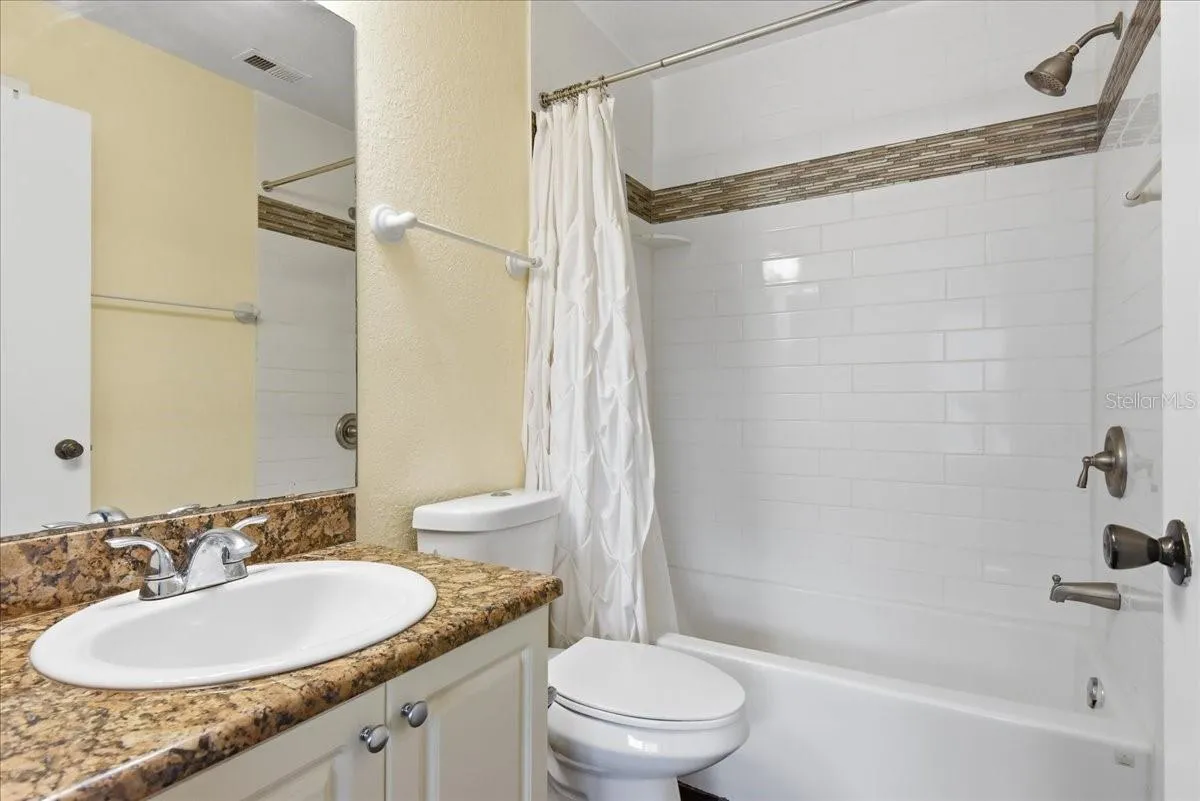 En Suite Bath