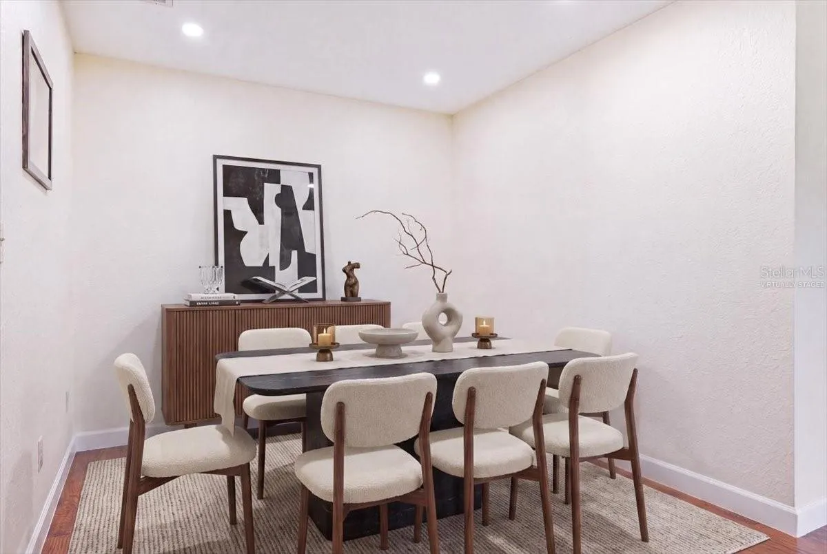 Dining Room Virtually Staged
