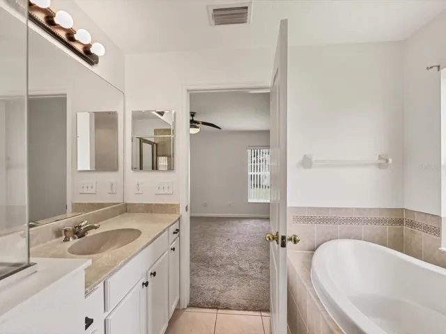 Separate Garden Tub