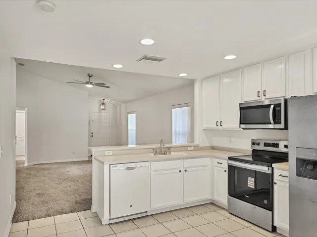 Light & Bright Kitchen