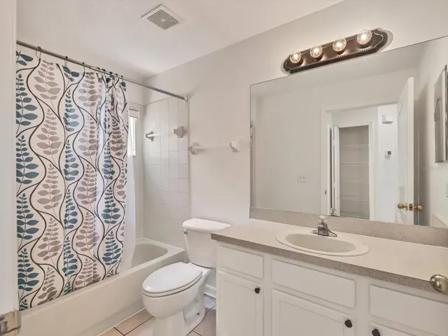 2nd Bathroom