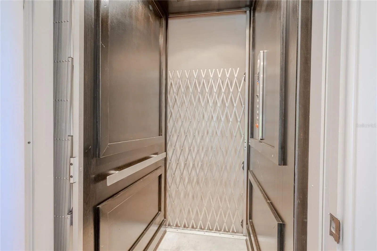 elevator