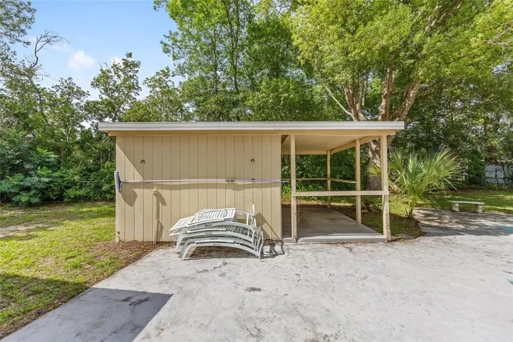 Shed
