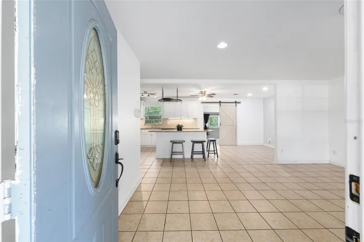 Entry way